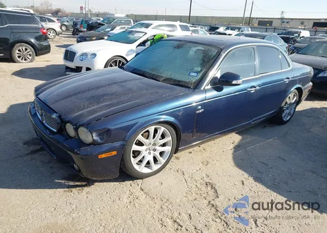 2008 Jaguar Xj Xj8 from USA, damaged, VIN SAJWA71B48SH20034